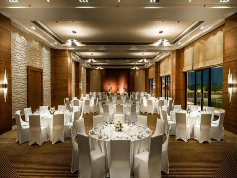 Hyatt Raipur Hotel Exterior photo